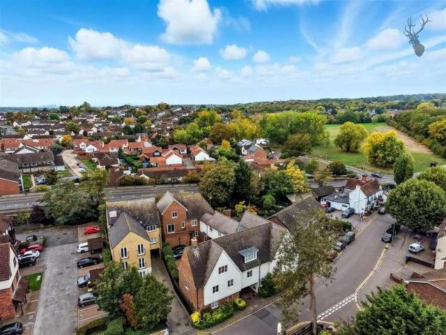 Flat for sale in Epping, Essex