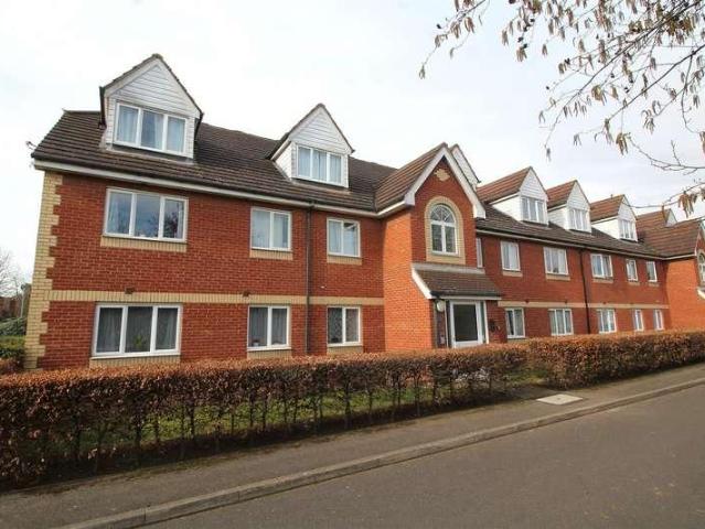 Flat for sale in West Town, Peterborough