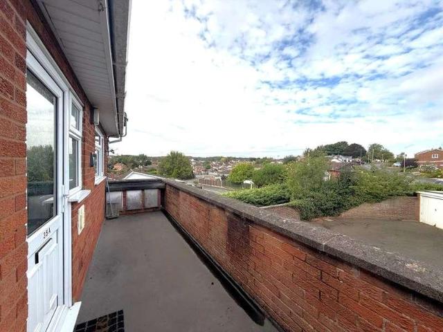 Flat for sale in Rushock, Worcestershire