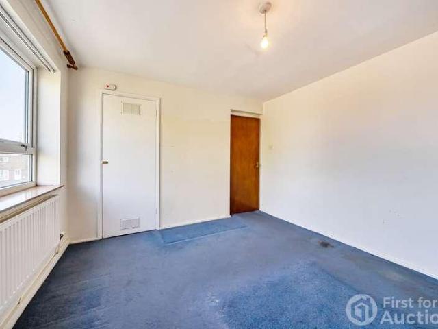 Flat for sale in Warndon, Worcestershire