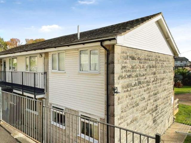 Flat for sale in Bonchurch, Ventnor