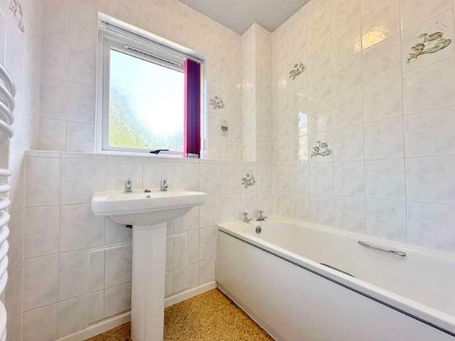 Flat for sale in Prenton, Noctorum