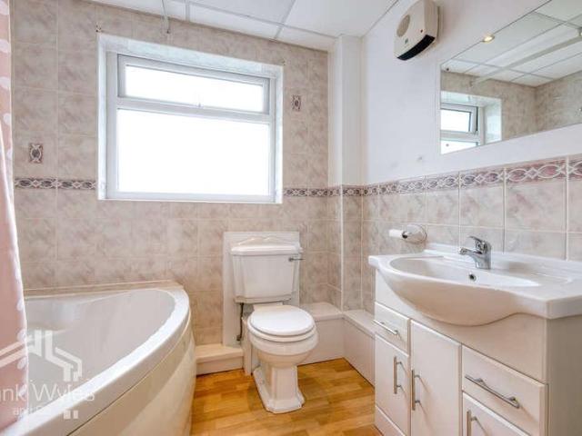 Flat for sale in Saltcotes, Lancashire