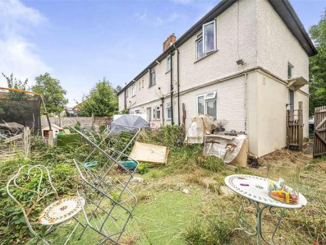 Flat for sale in London Borough of Merton, Greater London