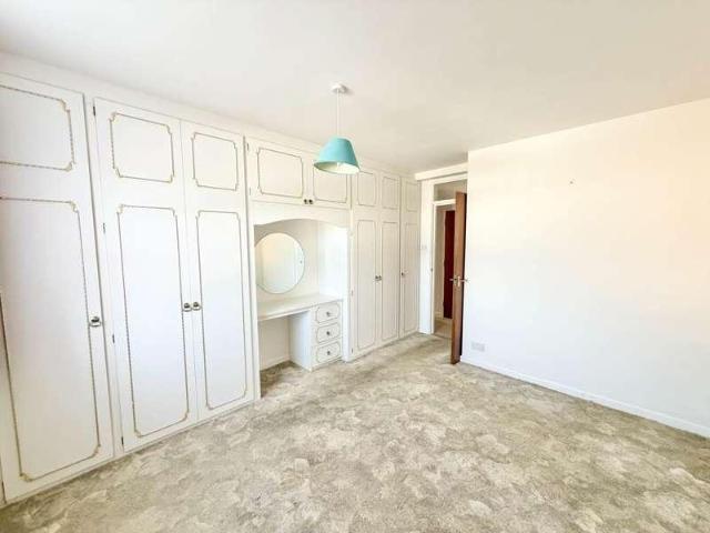 Flat for sale in Budleigh Salterton, Budlake