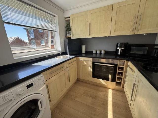 Flat for sale in Five Acres, Hertfordshire