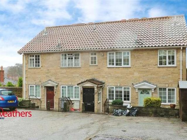 Flat for sale in Rotherham, Maltby