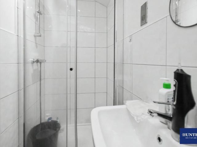 Flat for sale in West Yorkshire