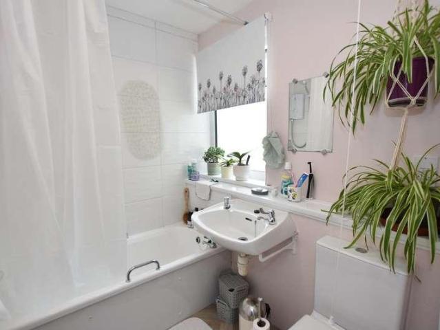 Flat for sale in Mount Ambrose, Cornwall