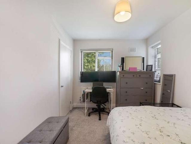 Flat for sale in London Borough of Hillingdon, Greater London