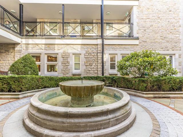 Flat for sale in West Cliff, Bournemouth