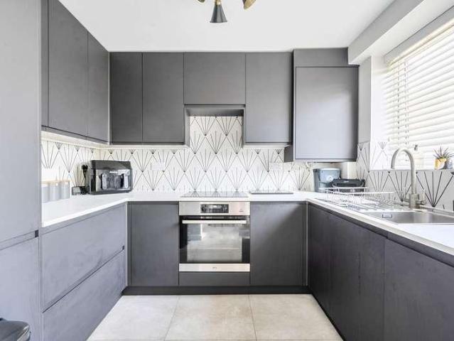 Flat for sale in Chesham