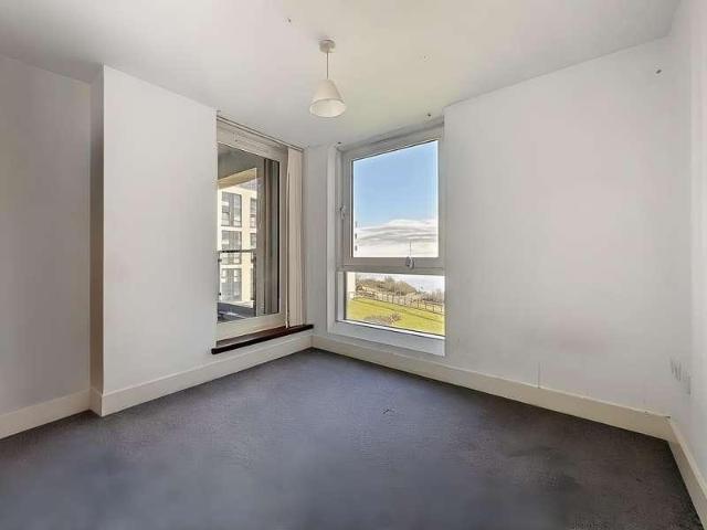 Flat for sale in Cardiff International Sports Village, Falcon Lodge
