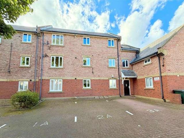 Flat for sale in Tynemouth, North Tyneside