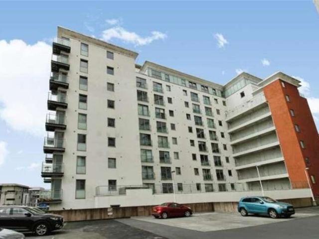 Flat for sale in Brewery Quarter, Cardiff