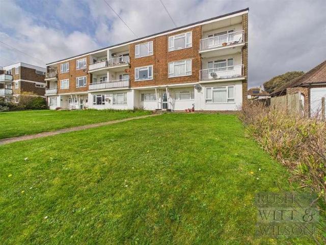 Flat for sale in Central, Heathlands
