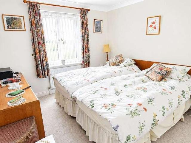 Flat for sale in Old Milton, Ashurst Bridge