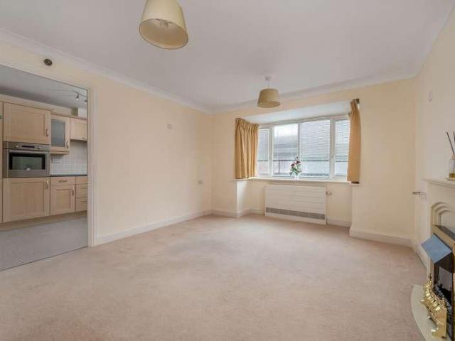 Flat for sale in Barholm, Lincolnshire