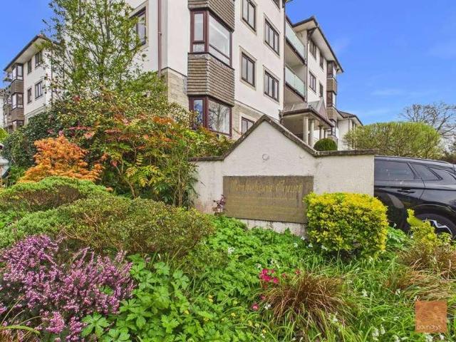 Flat for sale in Trelander, Penweathers