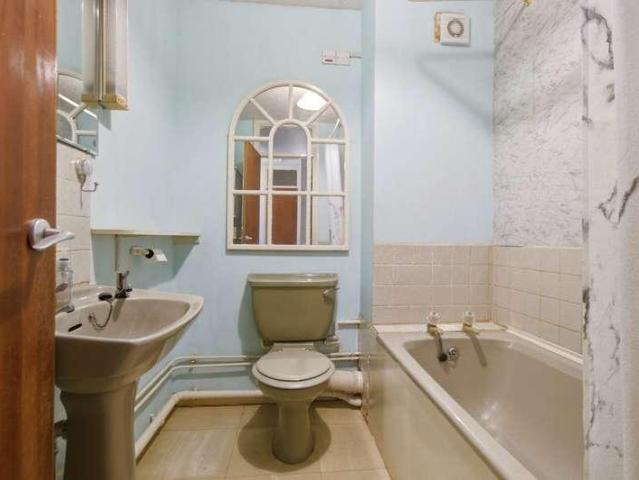Flat for sale in Link Top, Forthampton