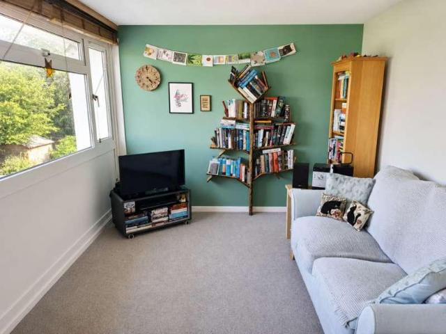 Flat for sale in Stanborough, Fretherne