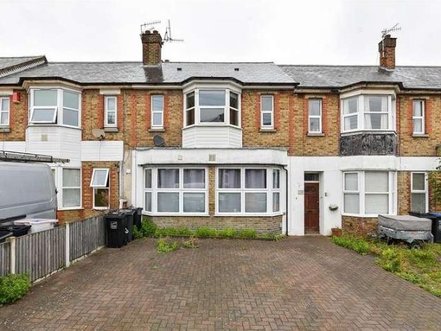 Flat for sale in Whitehall, Thanet