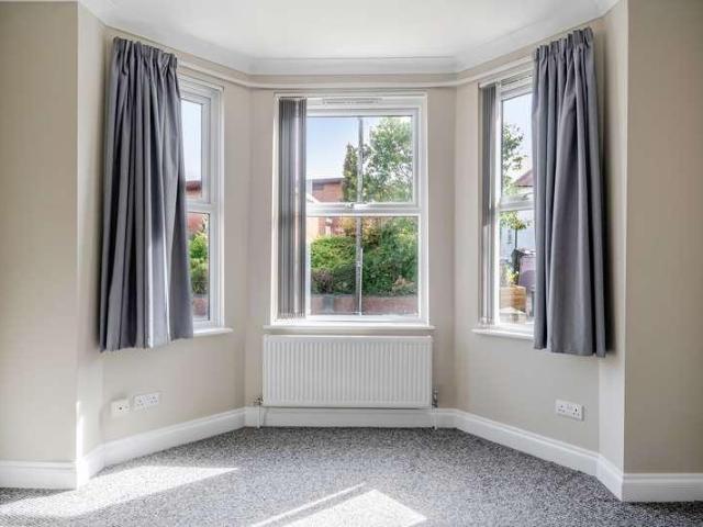 Flat for sale in Horsell, Woking