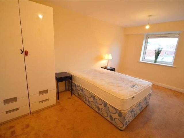Flat for sale in City Centre, South Yorkshire