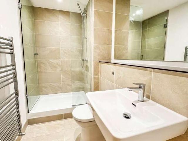 Flat for sale in Lee Bank, Greater Manchester