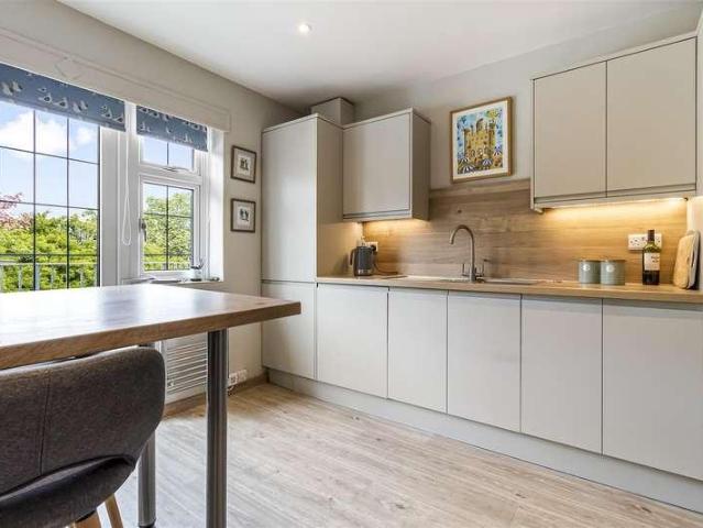 Flat for sale in Worthing, West Sussex