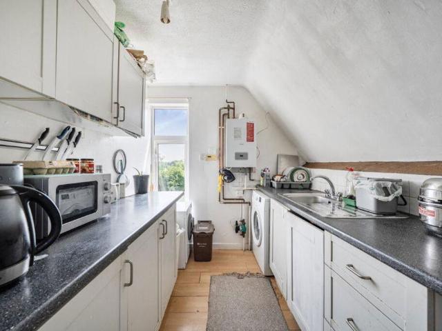 Flat for sale in Horseport, Ashurst Bridge
