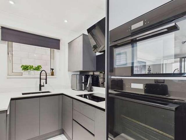 Flat for sale in Barbican, Mount Wise