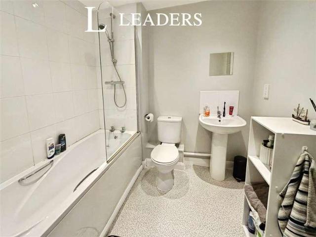 Flat for sale in Leftwich