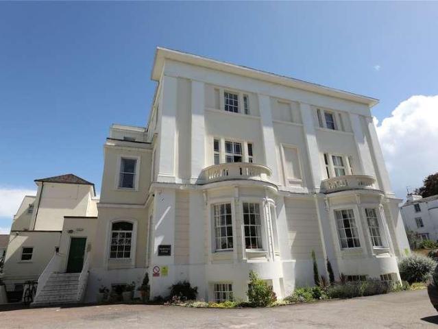 Flat for sale in Warden Hill, Cheltenham