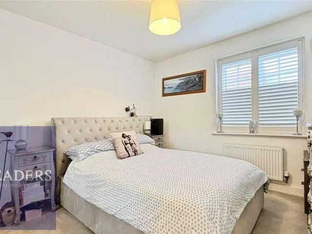 Flat for sale in Castle Hedingham, Braintree