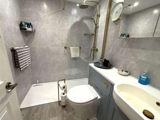 Flat for sale in Swanage, East Dorset