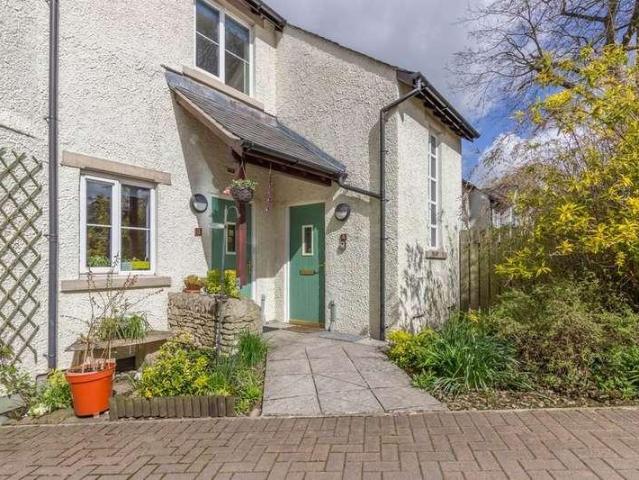 Flat for sale in Levens