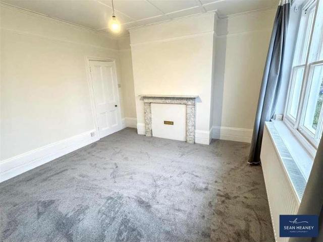 Flat for sale in High Barnet, Isle Of Man