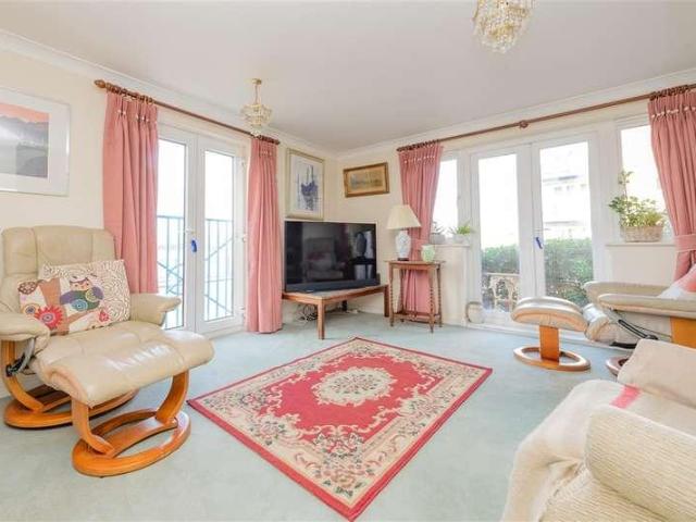 Flat for sale in Troy Town, Rochester