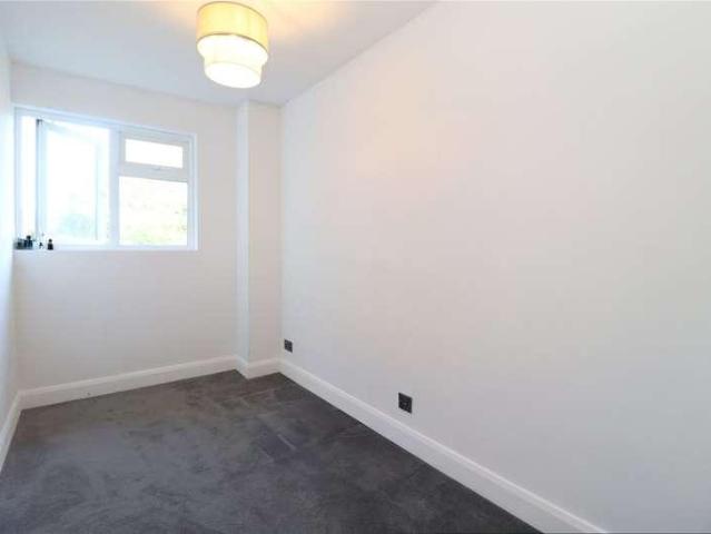 Flat for sale in Horsell, Woking