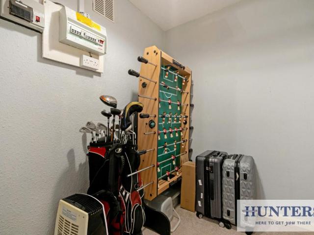 Flat for sale in Shaw Lane, Yeadon