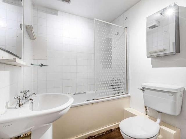 Flat for sale in Knowles Hill, Bridford