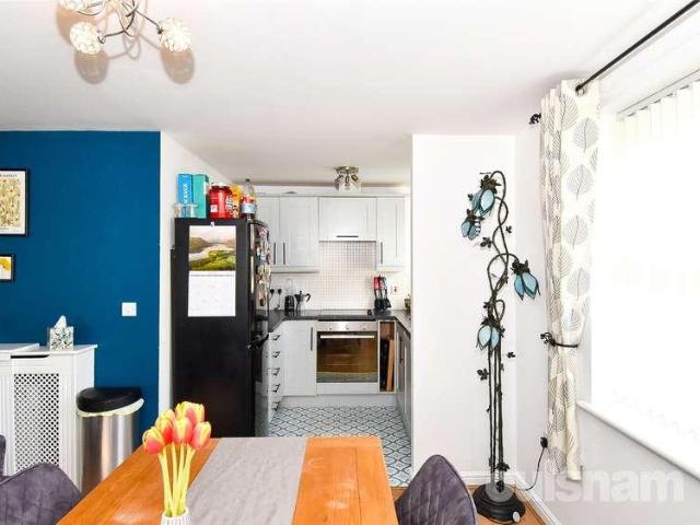 Flat for sale in Druids Heath, West Midlands