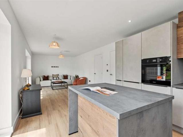 Flat for sale in Attenborough, East Midlands