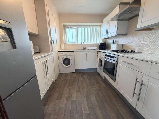 Flat for sale in Squires Gate, Blackpool