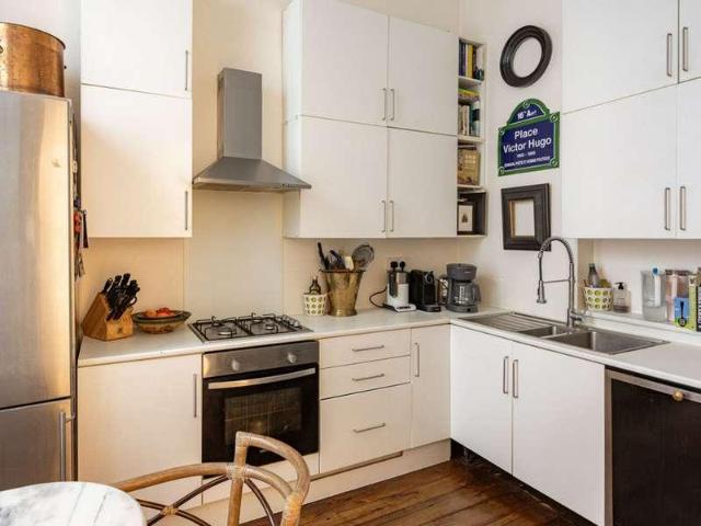 Flat for sale in Earl's Court, Greater London