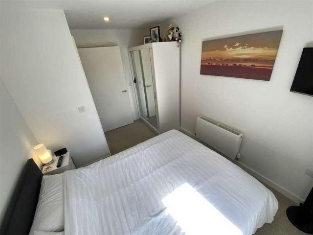 Flat for sale in Georgia, Greater Manchester