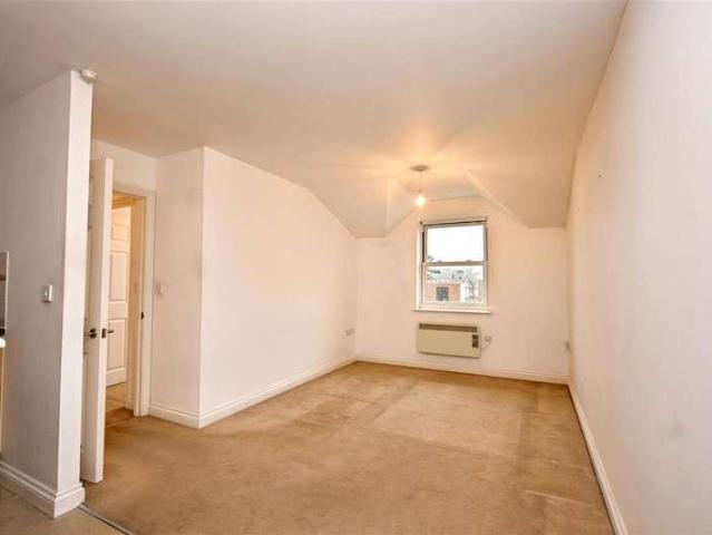 Flat for sale in Bridgemere, Eastbourne