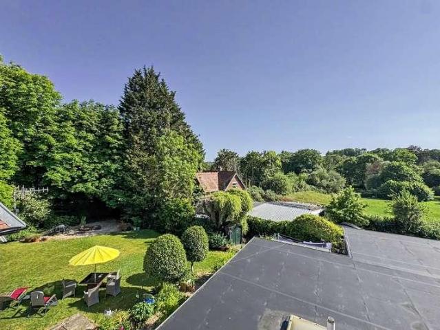 Flat for sale in Kings Worthy, Hampshire