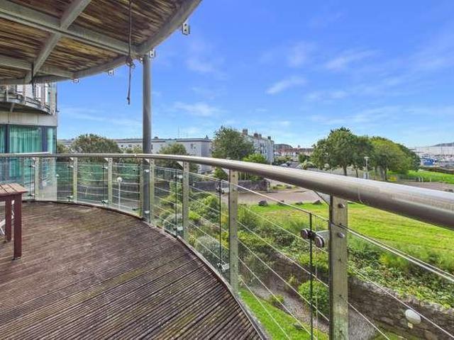 Flat for sale in Barbican, Plymouth